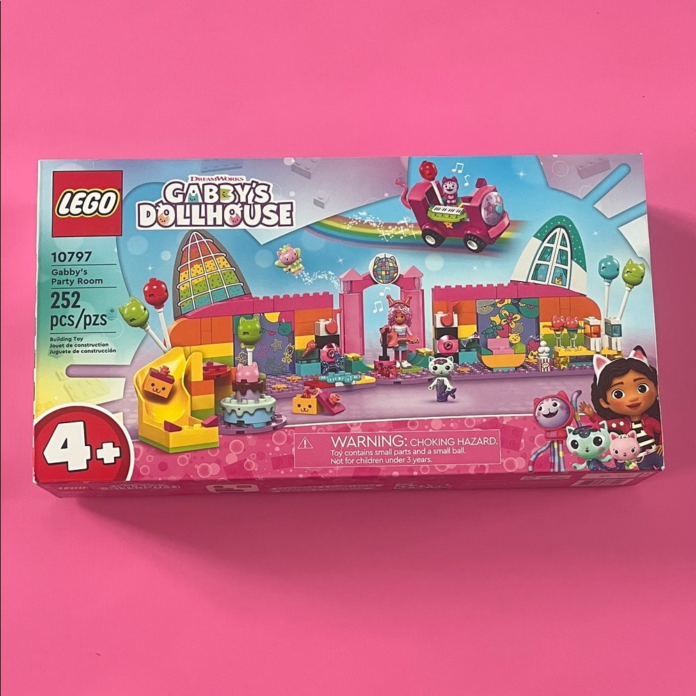 LEGO Gabby's Dollhouse Colorful Play Set